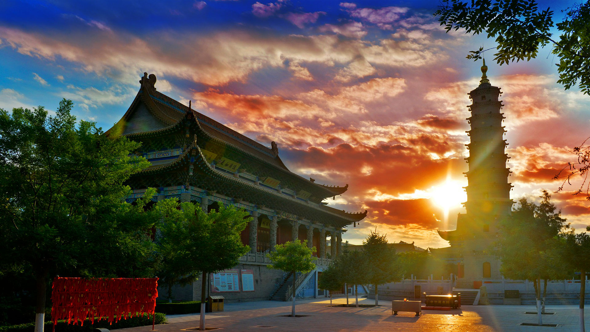 西部佛教圣地一一鸠摩罗什寺